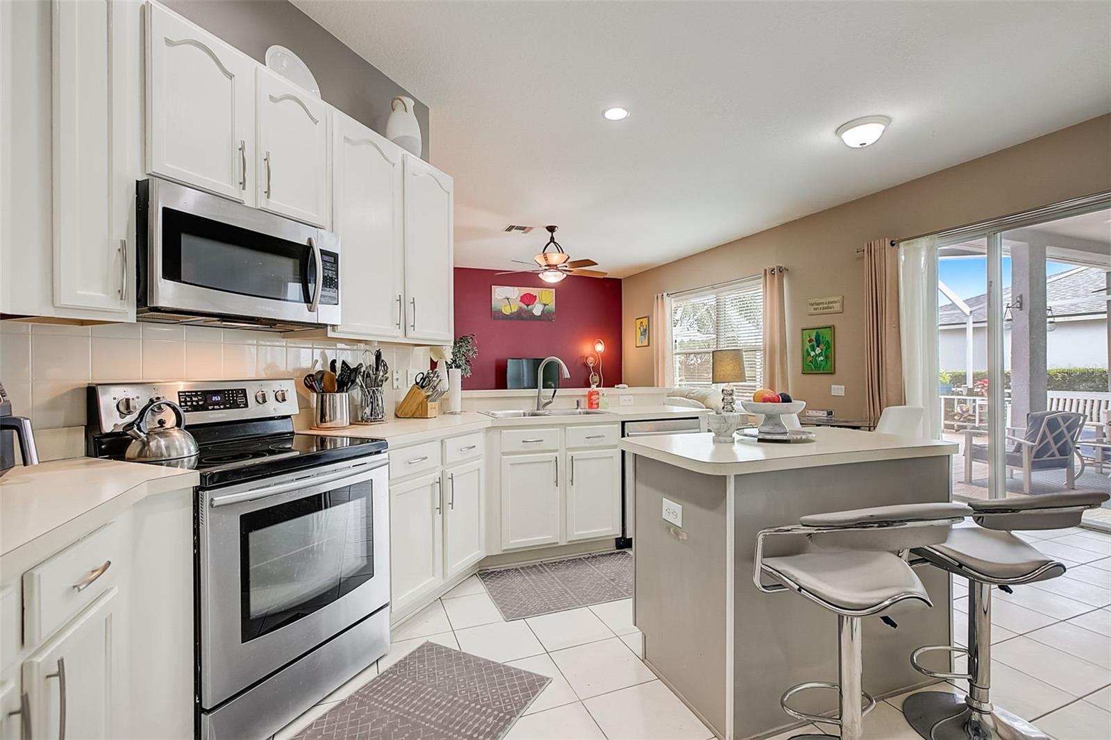 LEXINGTON OAKS VILLAGE 30 - Residential