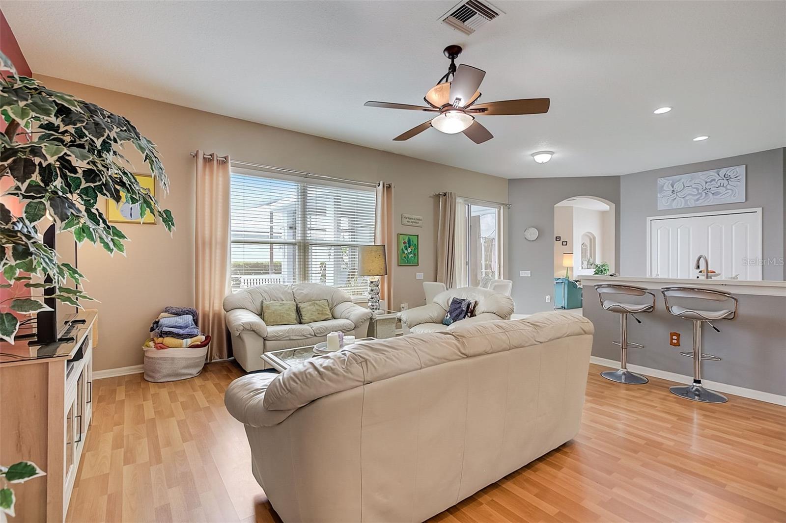 LEXINGTON OAKS VILLAGE 30 - Residential