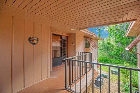 190 HICKORY WOODS COURT 12B DELTONA FL 32725