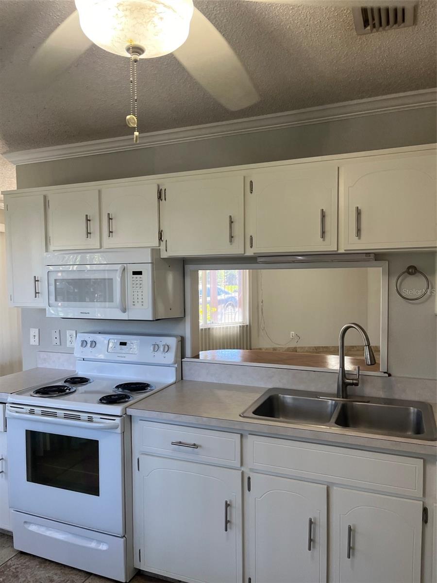 SILVER SANDS SEC C - Residential Lease