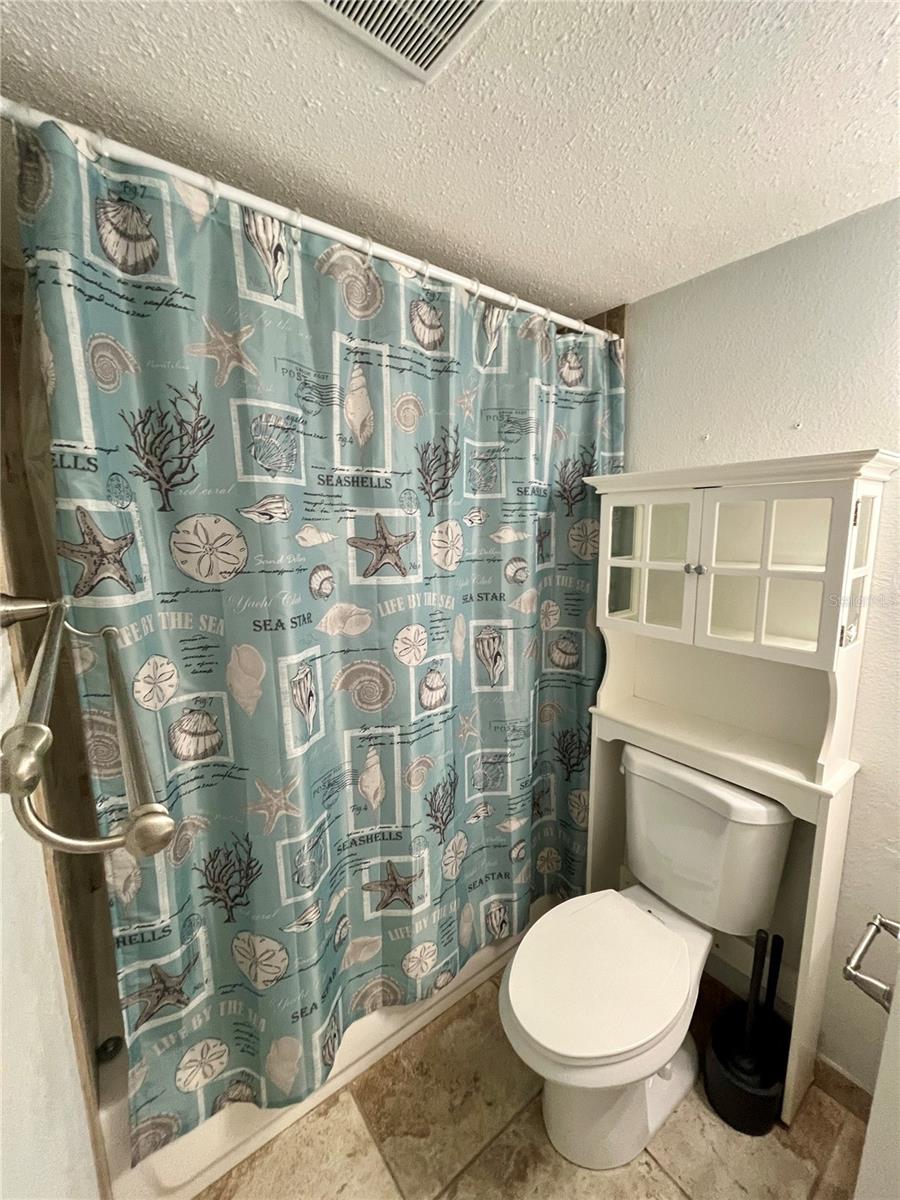 SILVER SANDS SEC C - Residential Lease