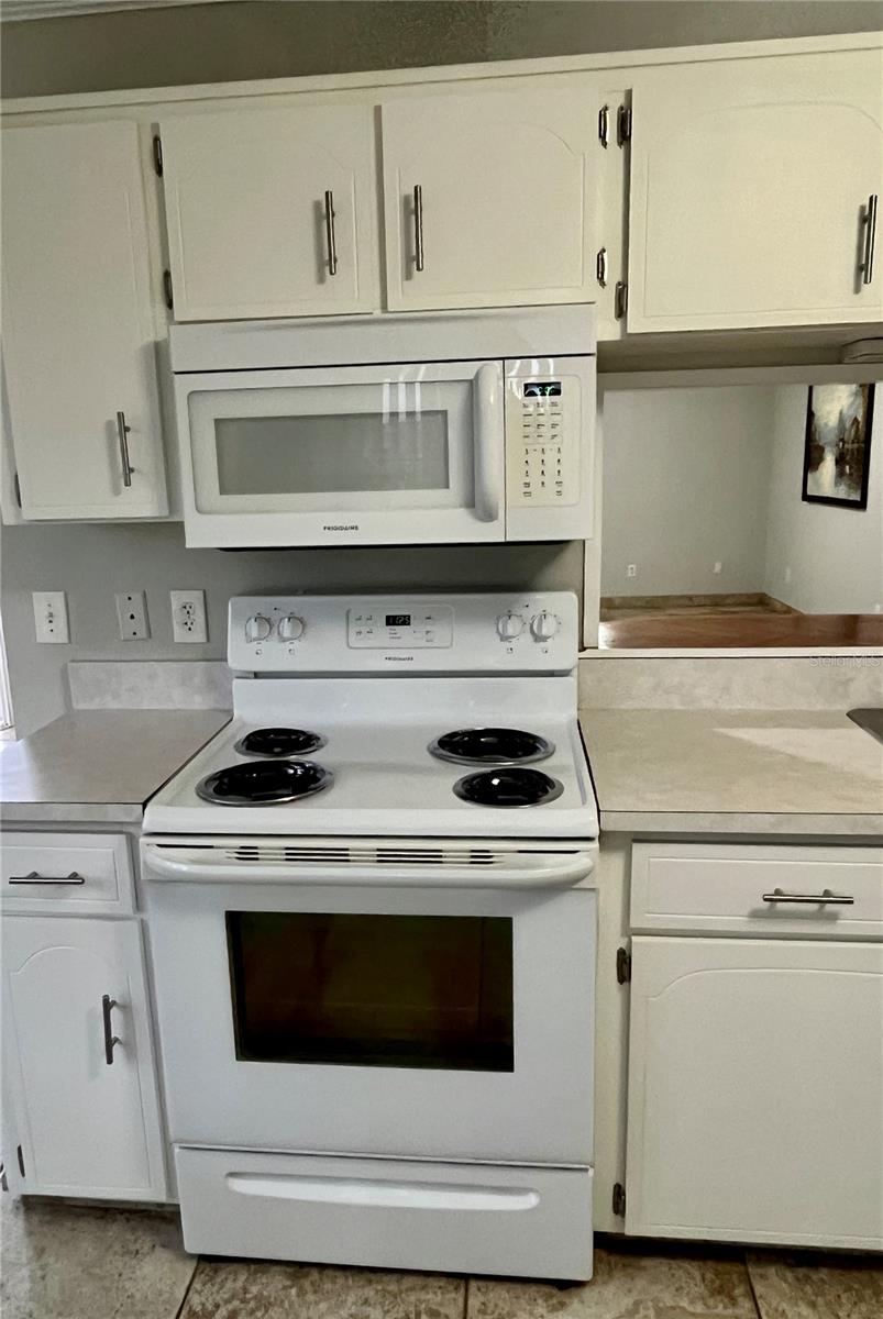 SILVER SANDS SEC C - Residential Lease