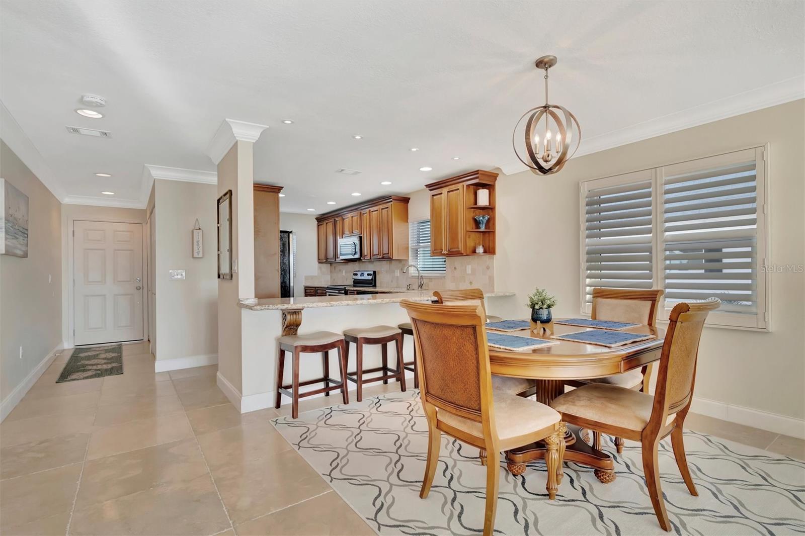 MOUNT VERNON CONDOMINIUM - Residential