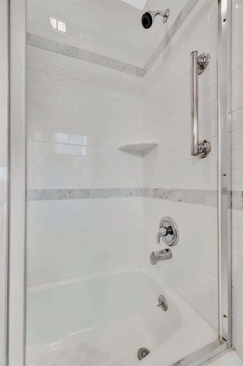 MOUNT VERNON CONDOMINIUM - Residential