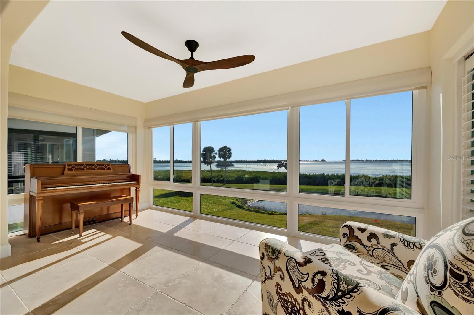 MOUNT VERNON CONDOMINIUM - Residential