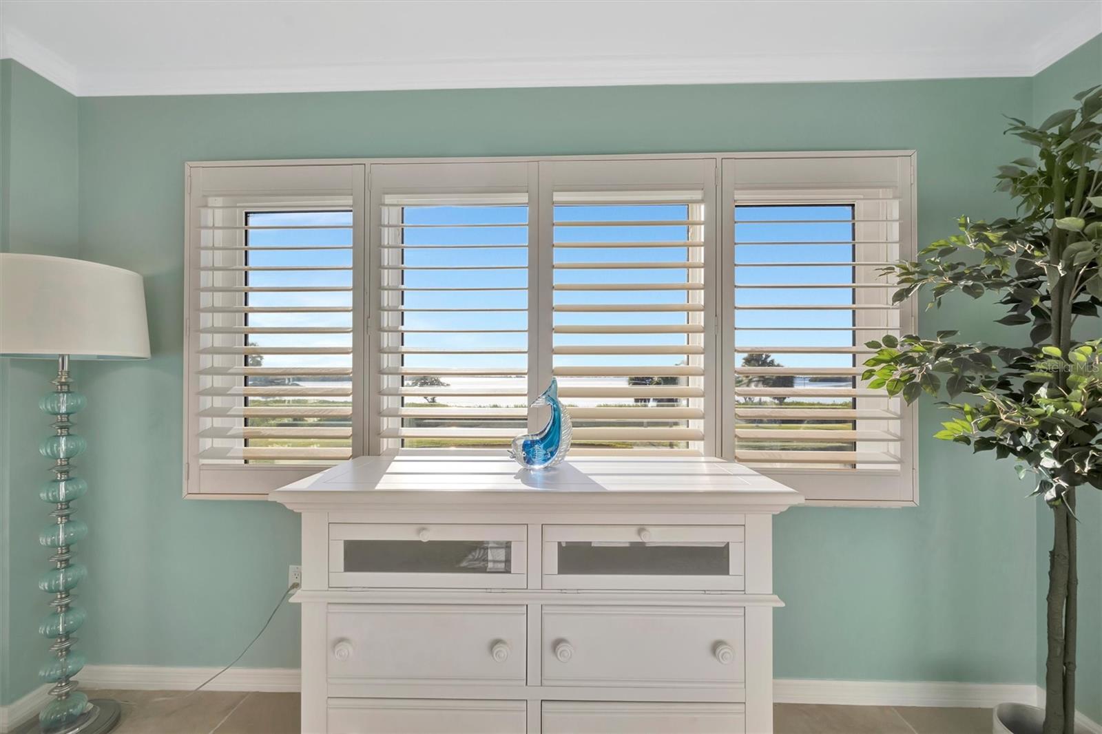 MOUNT VERNON CONDOMINIUM - Residential