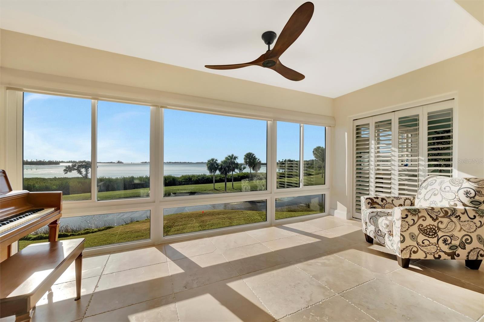 MOUNT VERNON CONDOMINIUM - Residential