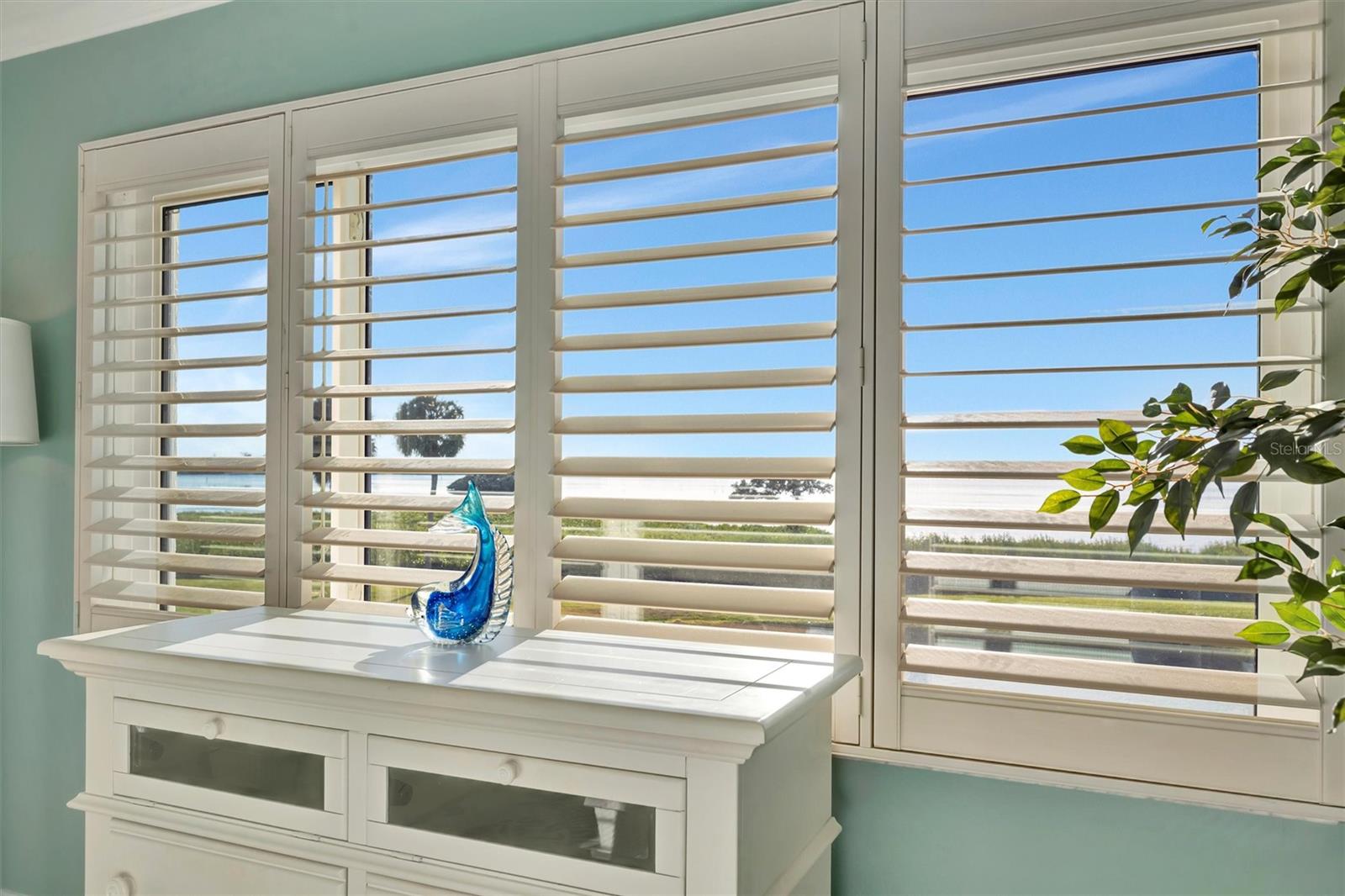 MOUNT VERNON CONDOMINIUM - Residential