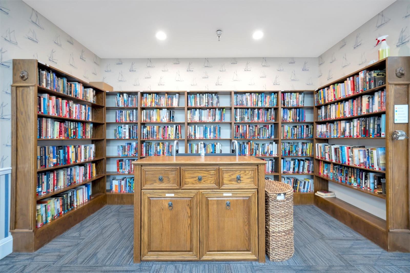 MOUNT VERNON CONDOMINIUM - Residential