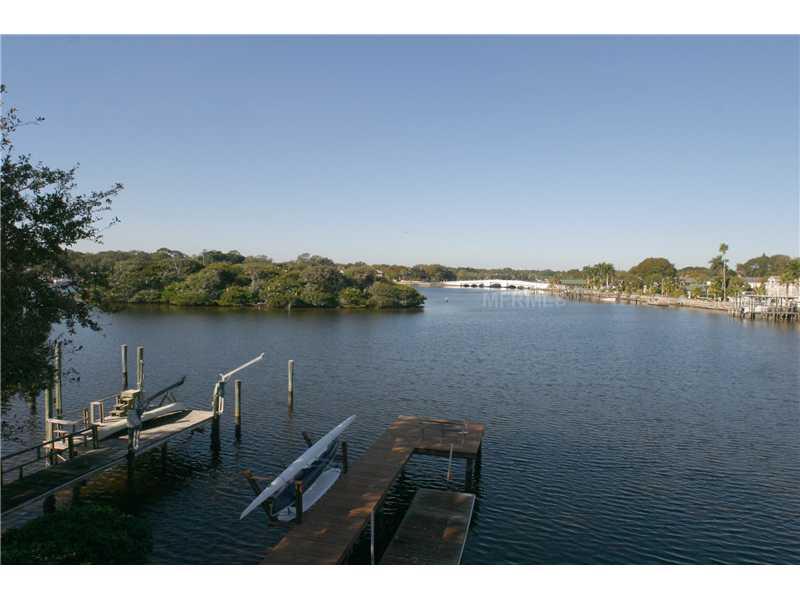 SNELL ISLE BRIGHTWATERS SEC 1 REPLAT - Residential