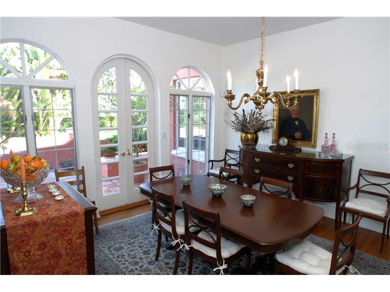 SNELL ISLE BRIGHTWATERS SEC 1 REPLAT - Residential