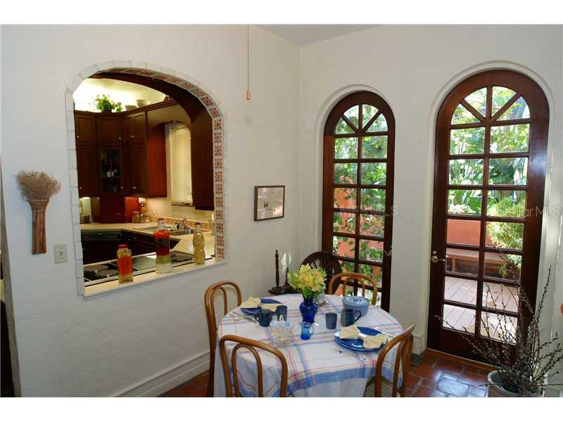 SNELL ISLE BRIGHTWATERS SEC 1 REPLAT - Residential