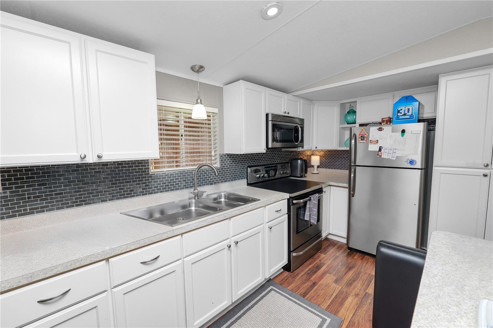 BRENTWOOD LANE - Residential