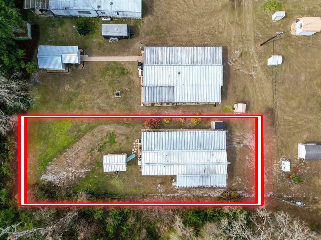 Photo of 710 W Socrum Loop Road #14, Lakeland, FL 33809 (MLS # L4959759)