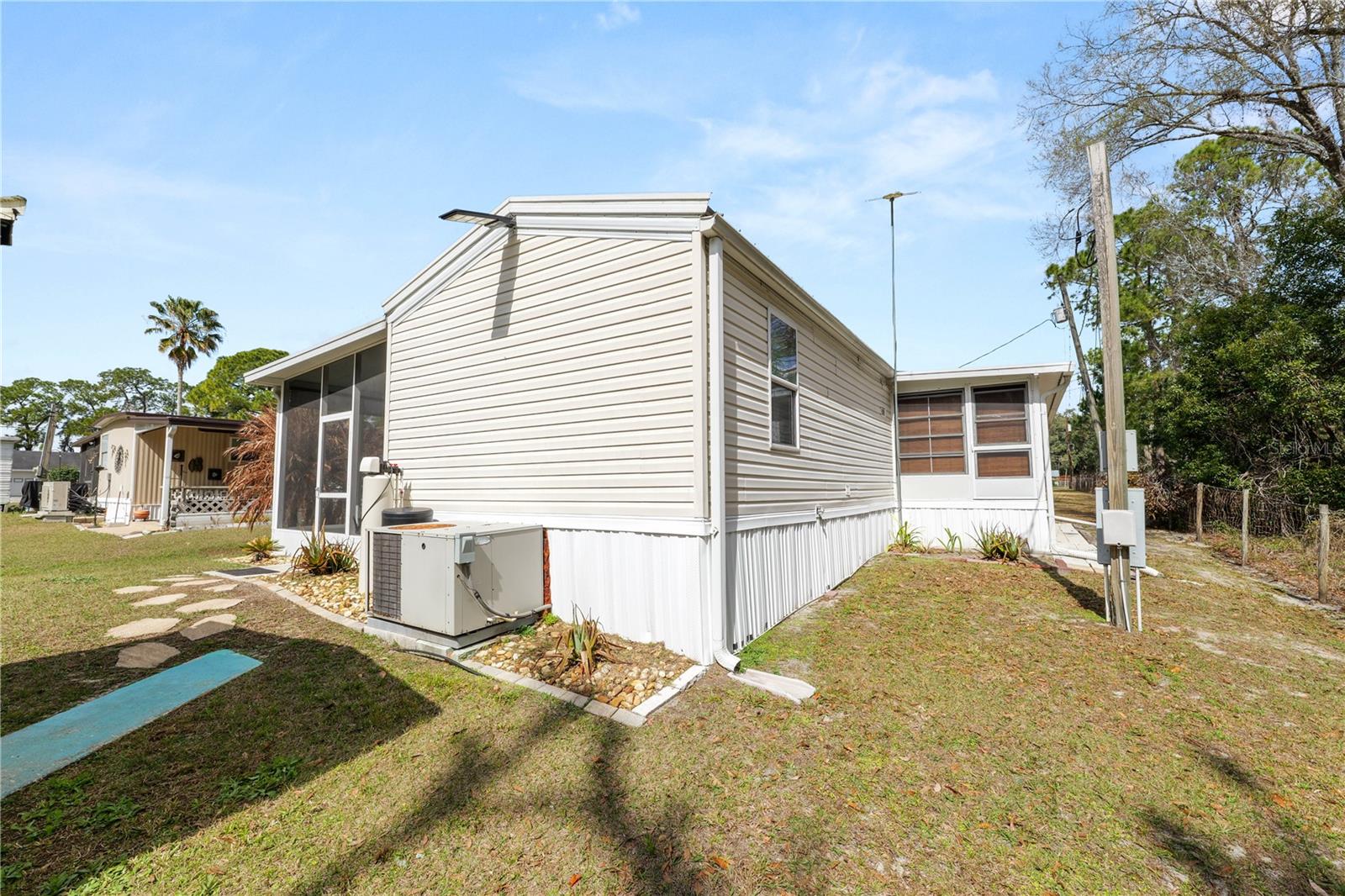 BRENTWOOD LANE - Residential