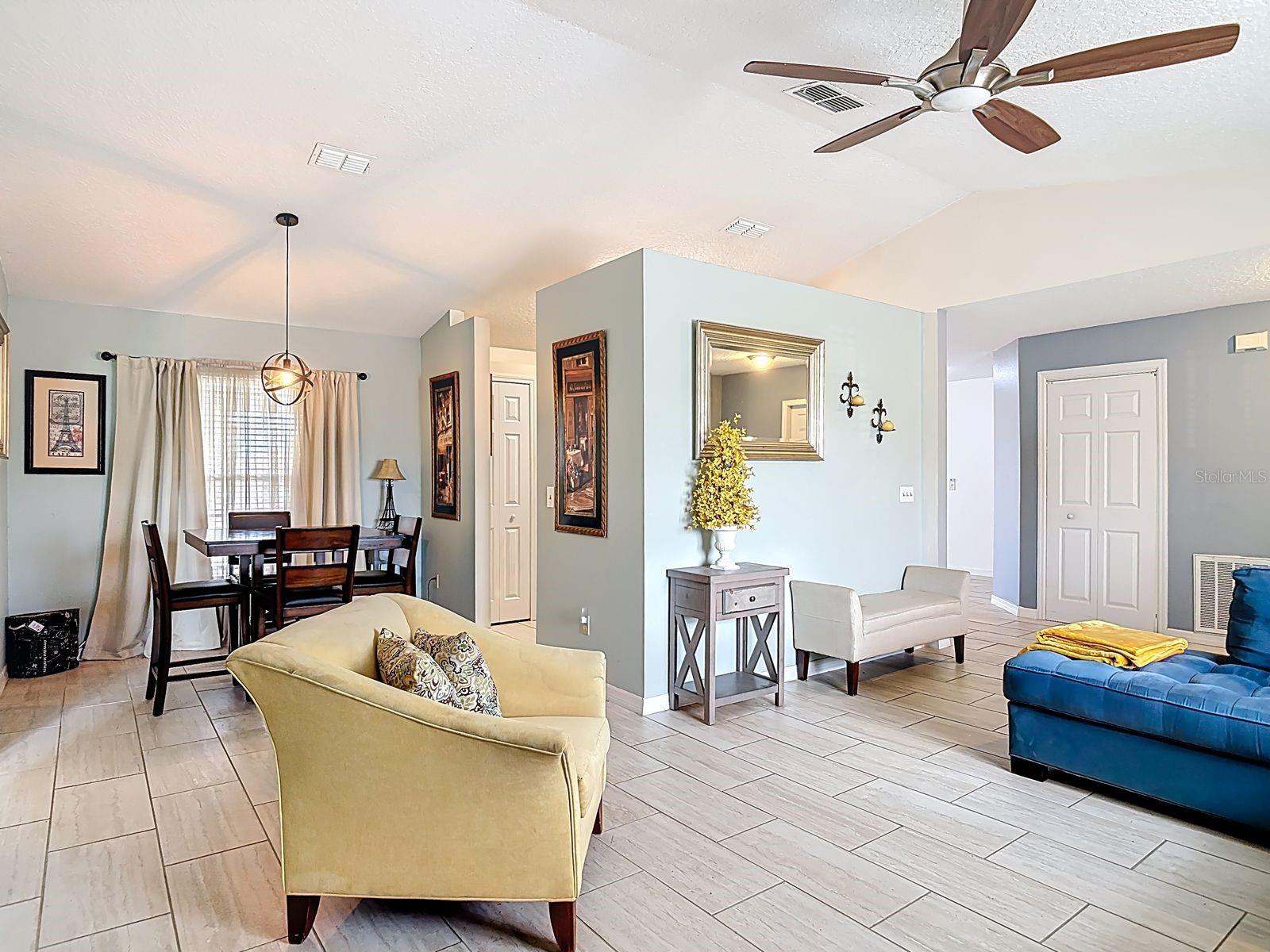 DELTONA LAKES UNIT 03 - Residential