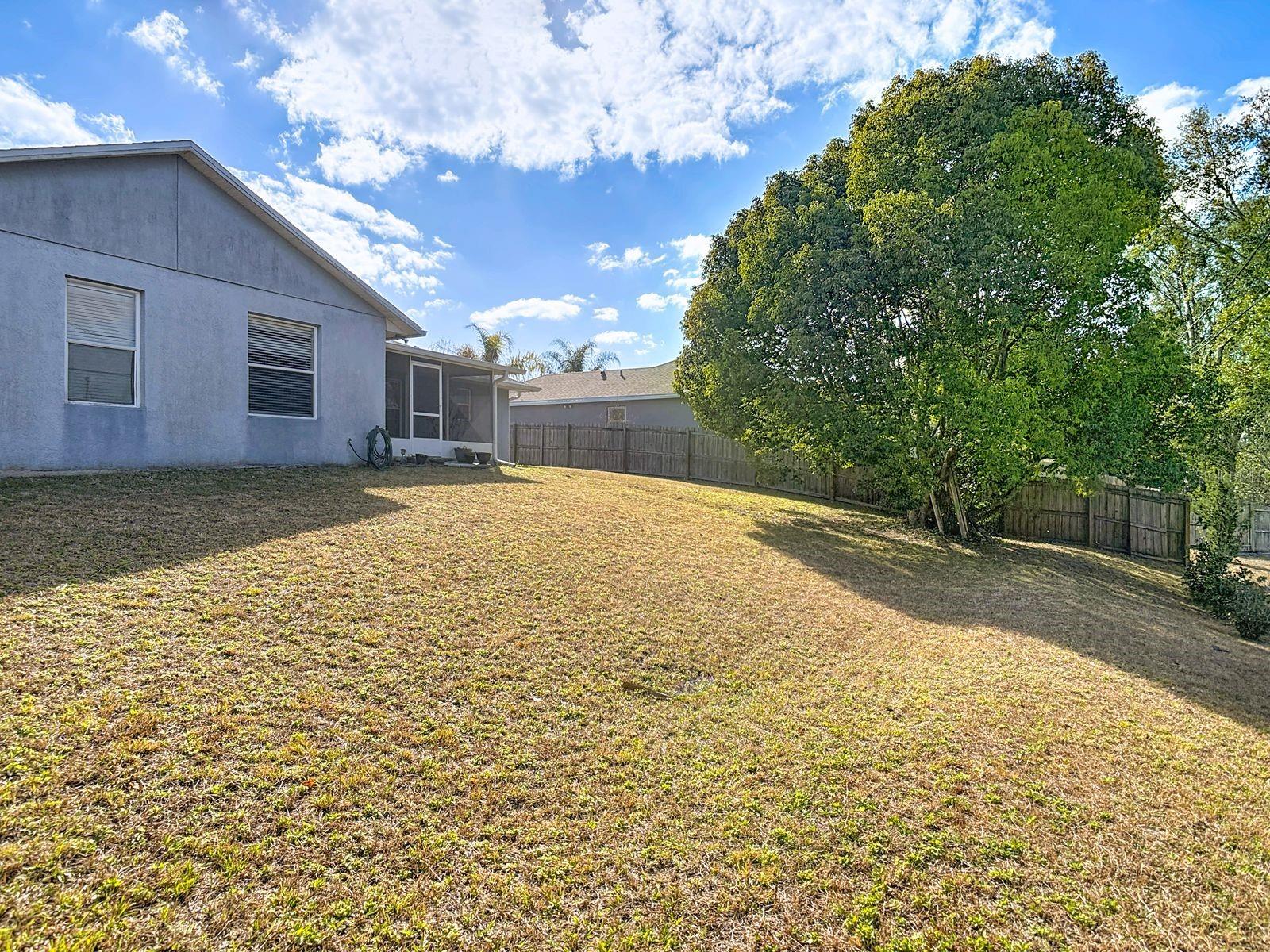 DELTONA LAKES UNIT 03 - Residential