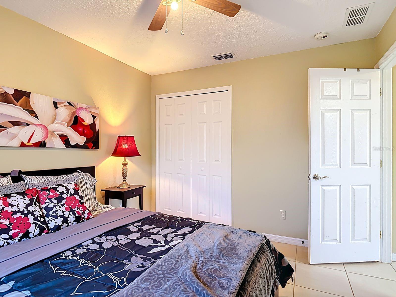 DELTONA LAKES UNIT 03 - Residential