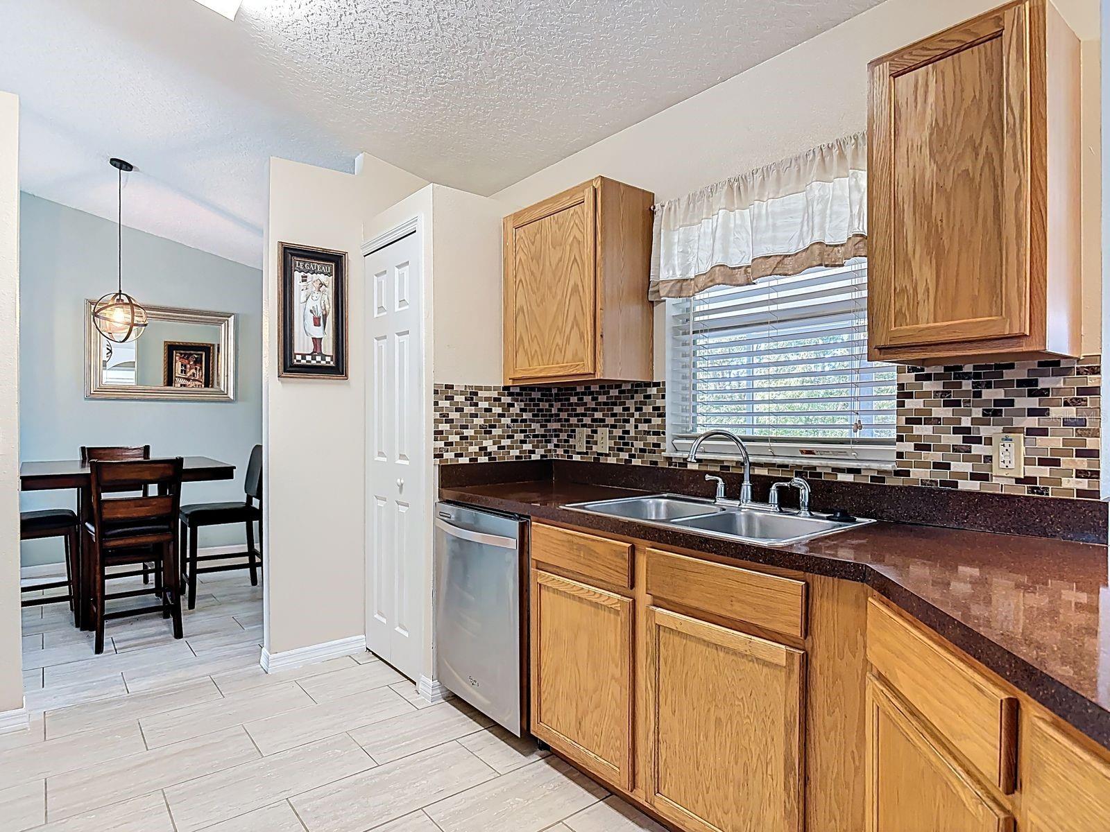 DELTONA LAKES UNIT 03 - Residential