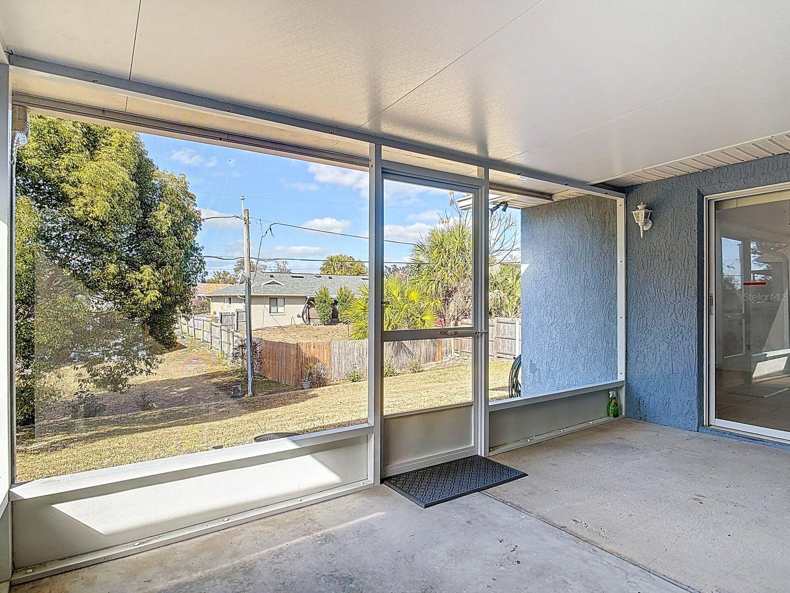 DELTONA LAKES UNIT 03 - Residential