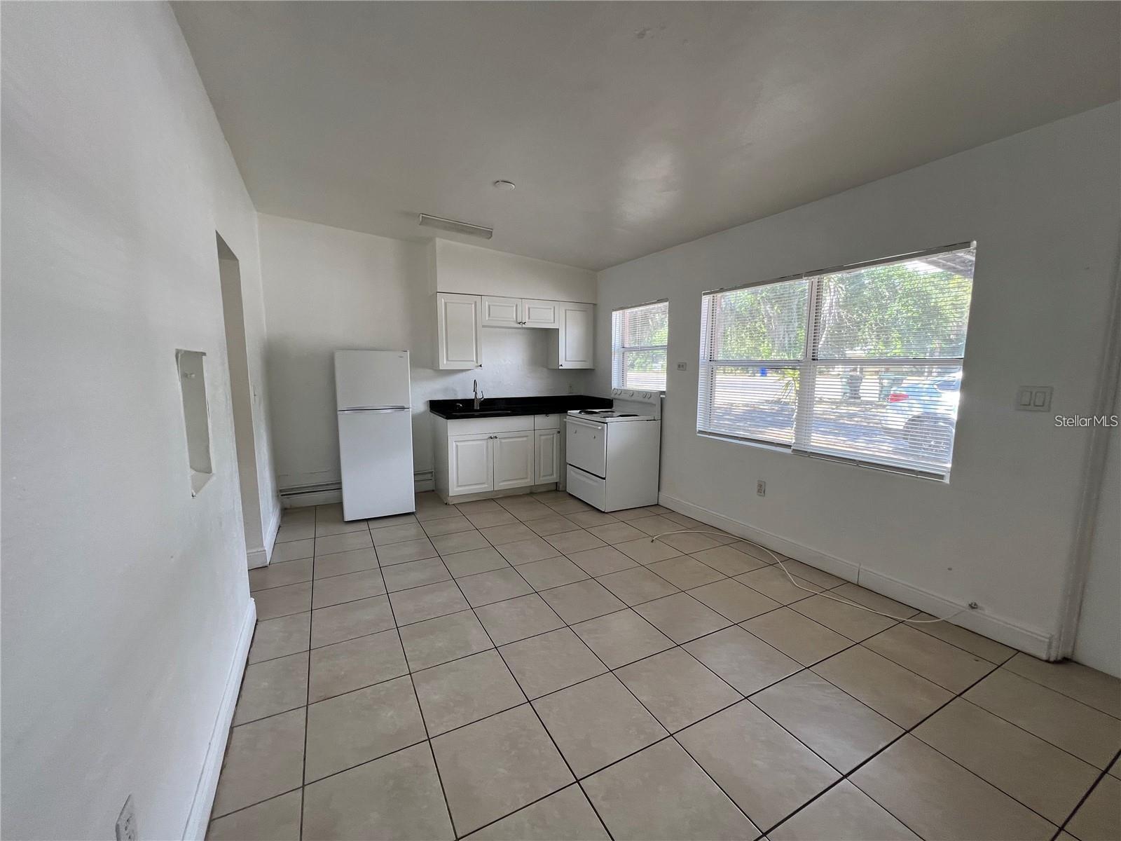 989 & 991 S FISKE BOULEVARD