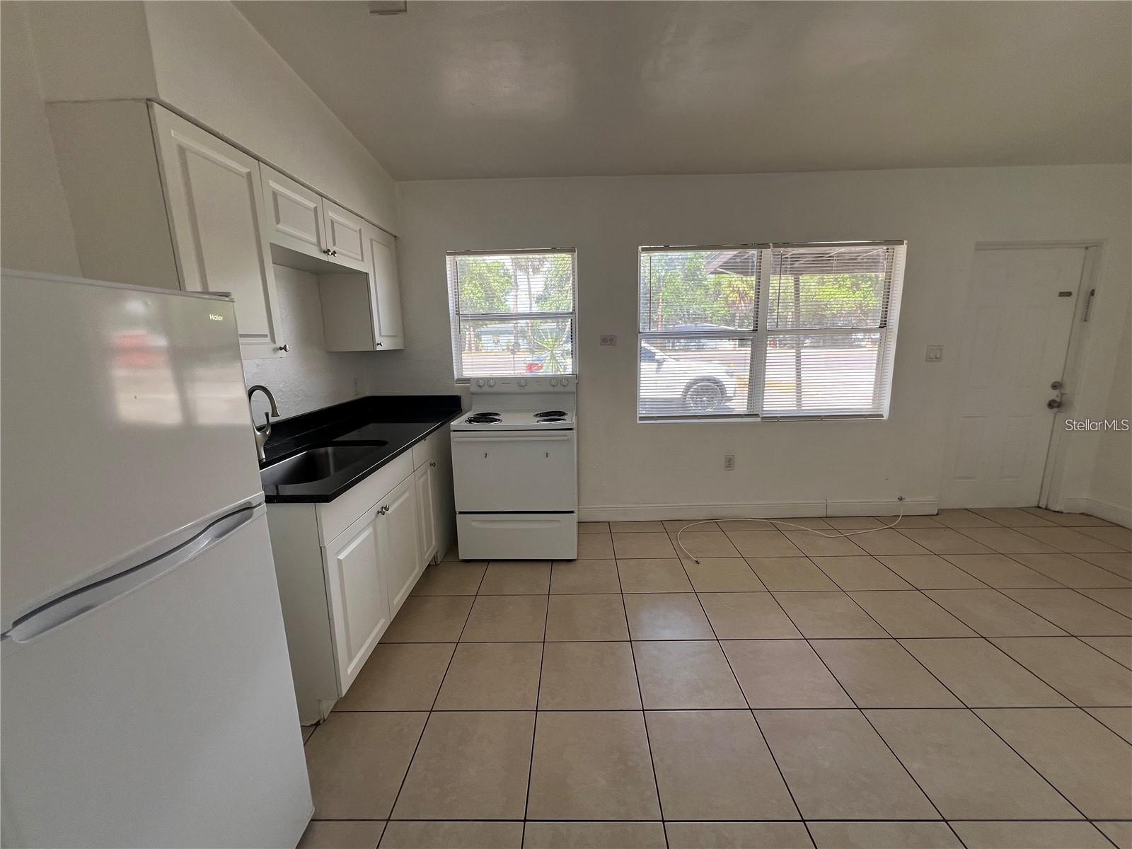 989 & 991 S FISKE BOULEVARD