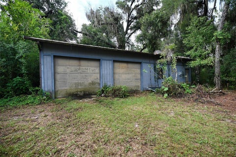 Tiny photo for 2424 NE 170th Street, Citra, FL 32113 (MLS # OM723731)