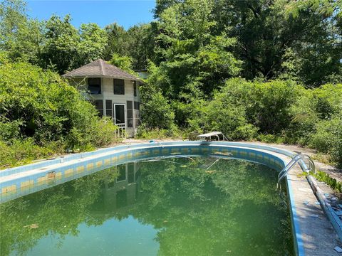 Tiny photo for 2424 NE 170th Street, Citra, FL 32113 (MLS # OM723731)