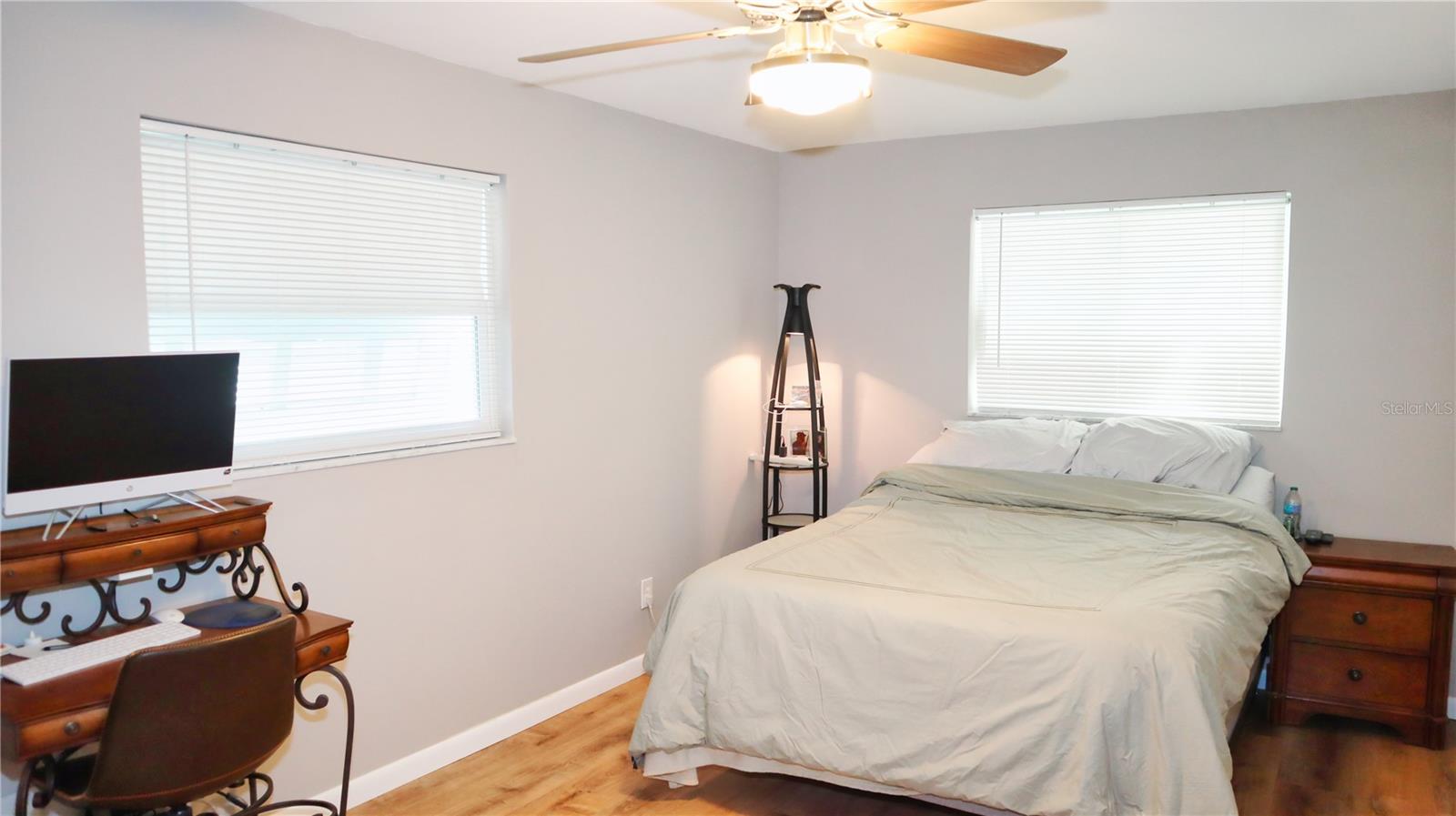 OAKHURST ACRES 5TH ADD - Residential