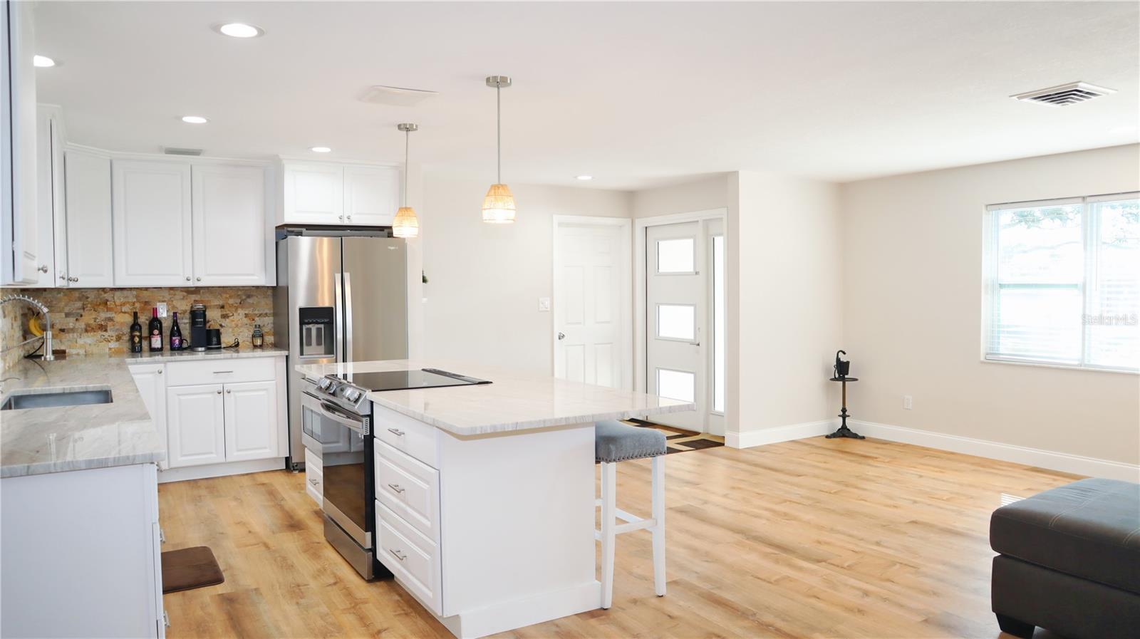 OAKHURST ACRES 5TH ADD - Residential