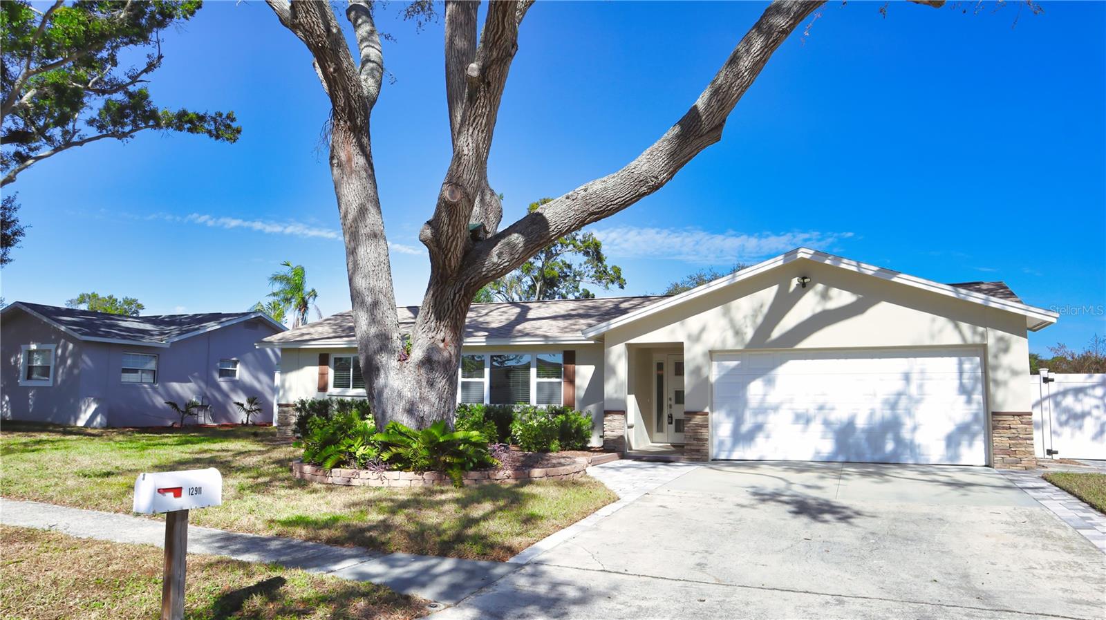 OAKHURST ACRES 5TH ADD - Residential