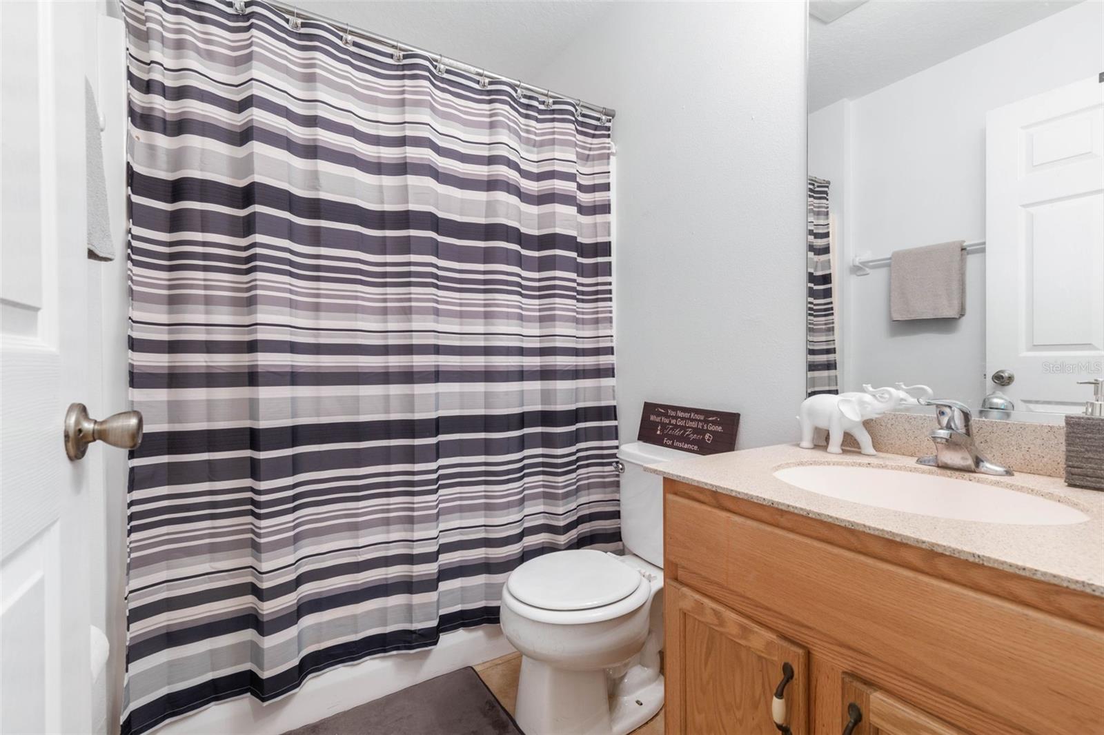 04 FAIRWAYS - Residential Income