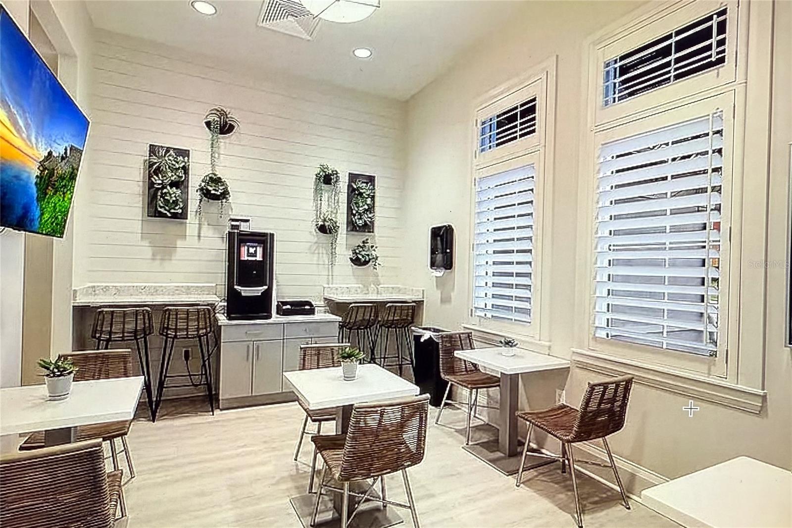 LORRAINE LAKES PH I - Residential