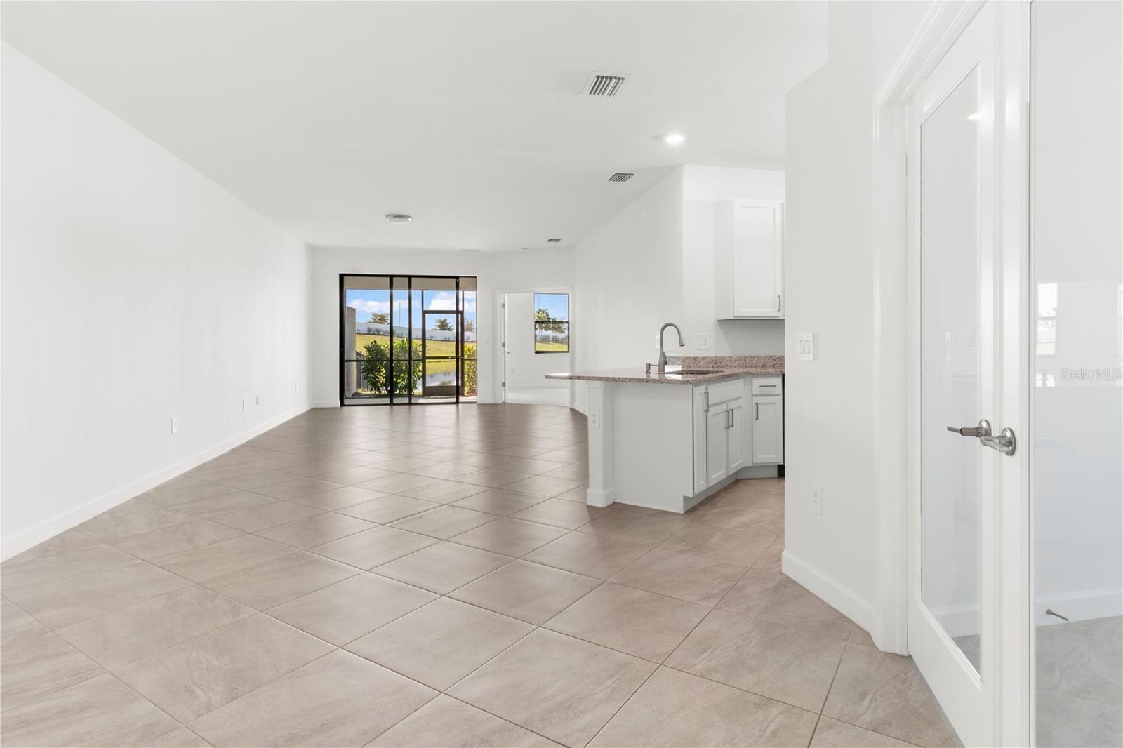 LORRAINE LAKES PH I - Residential