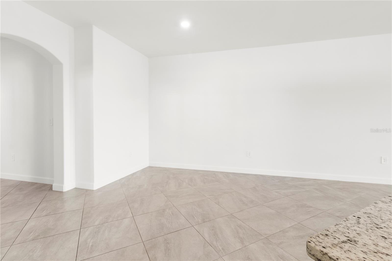 LORRAINE LAKES PH I - Residential