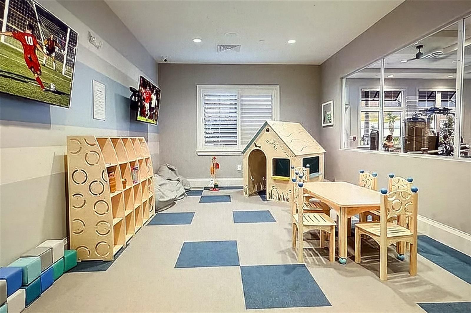 LORRAINE LAKES PH I - Residential