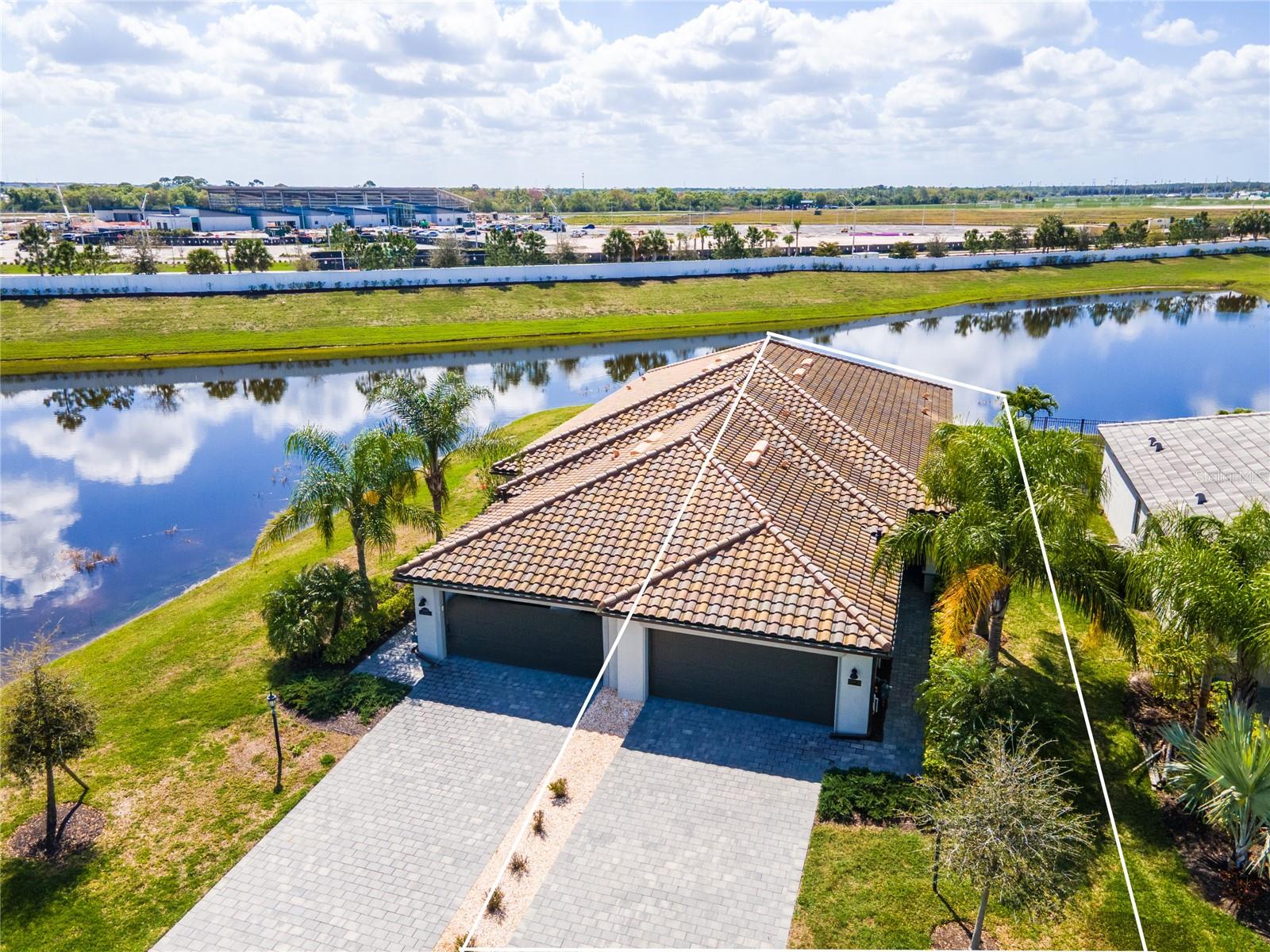 LORRAINE LAKES PH I - Residential