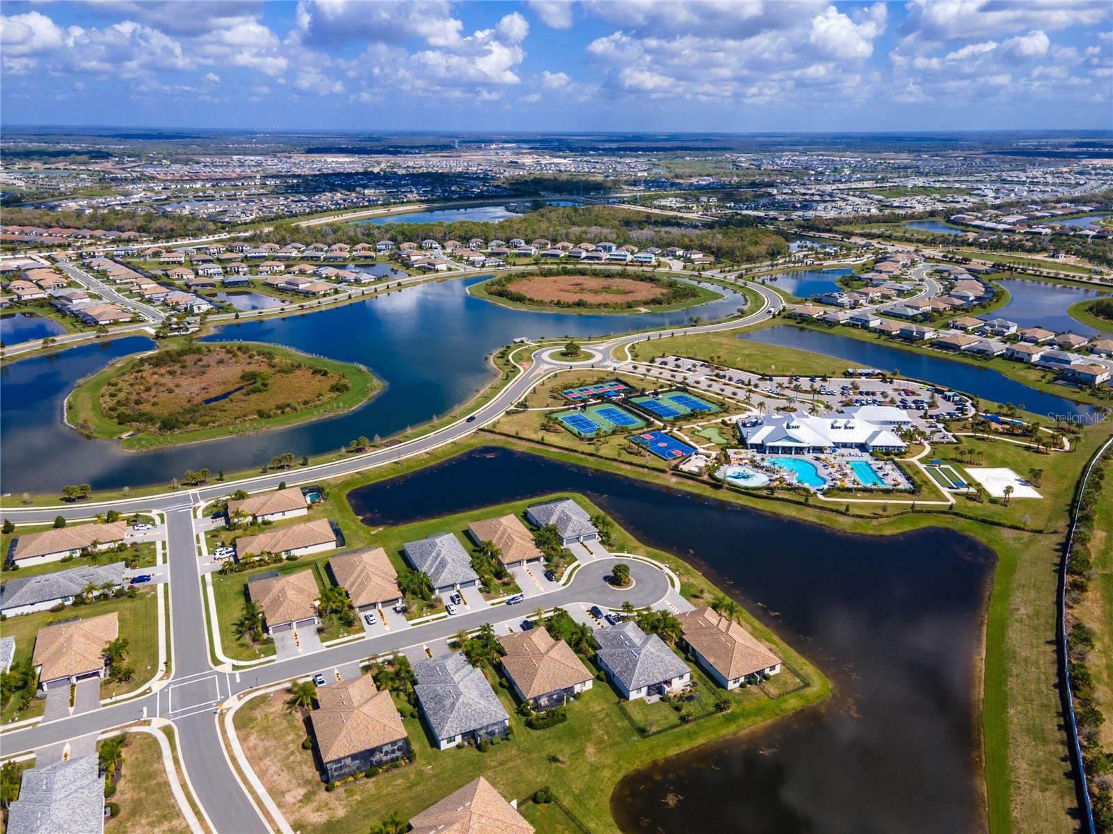 LORRAINE LAKES PH I - Residential