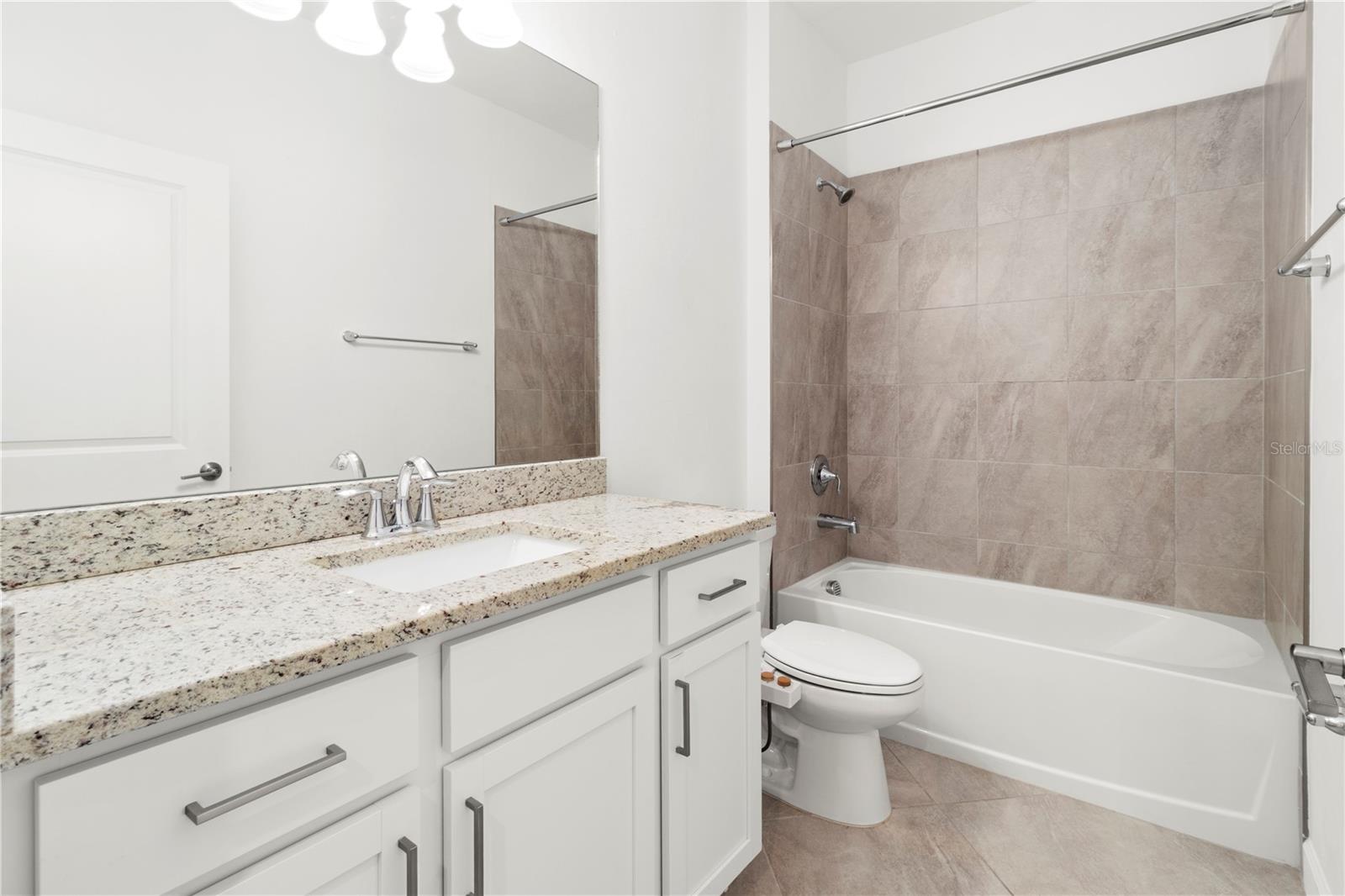 LORRAINE LAKES PH I - Residential