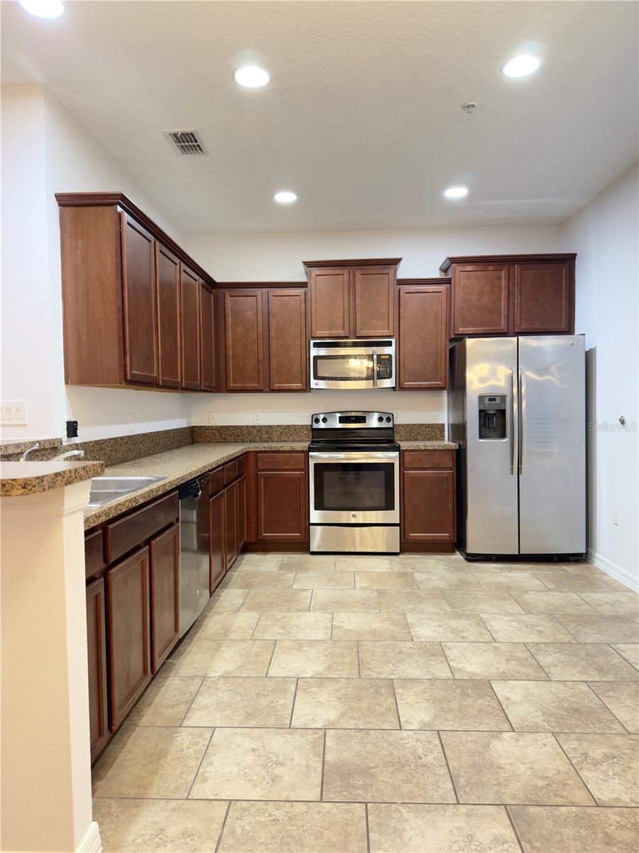 6558 S GOLDENROD ROAD 78B