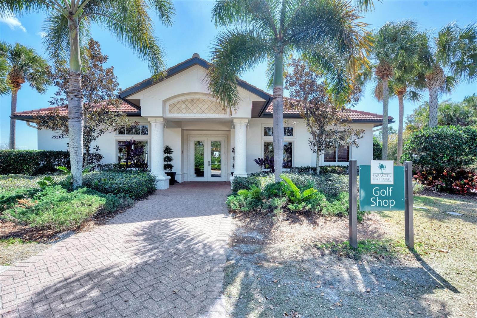 OAK RUN IV AT SARASOTA NATIONAL - Residential