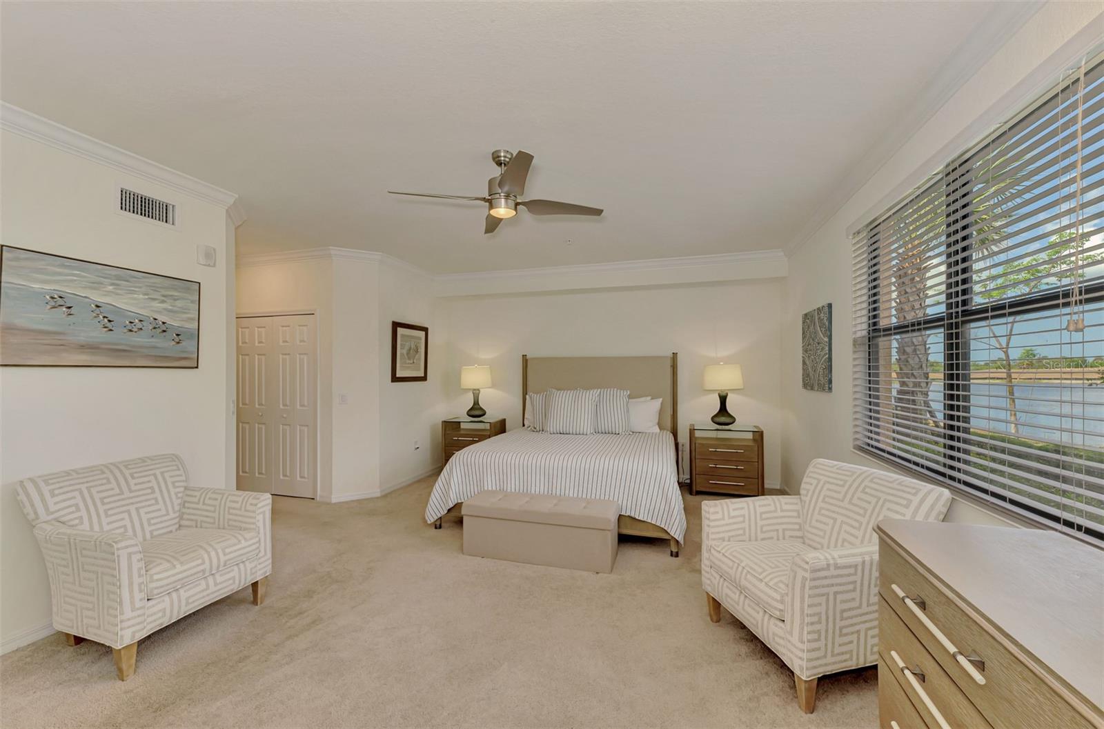 OAK RUN IV AT SARASOTA NATIONAL - Residential