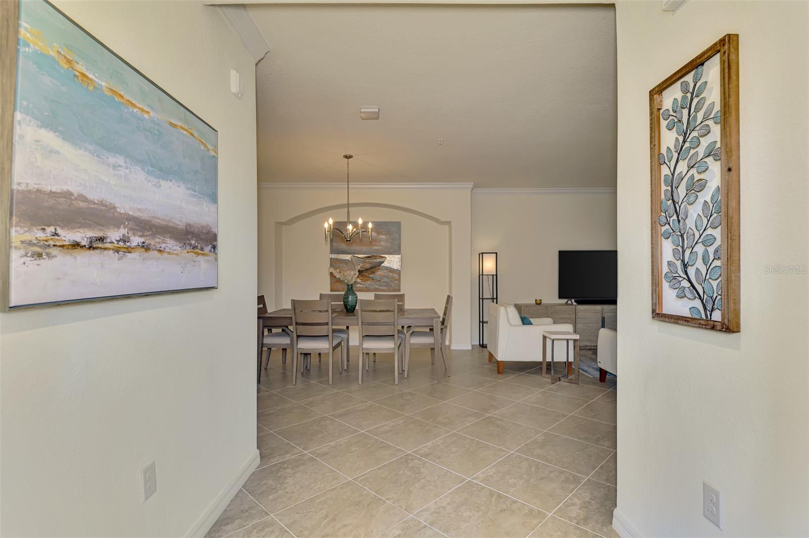 OAK RUN IV AT SARASOTA NATIONAL - Residential