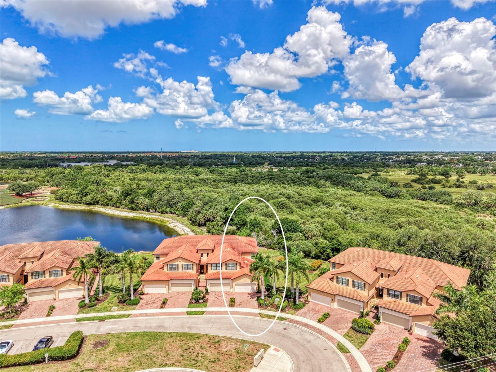 OAK RUN IV AT SARASOTA NATIONAL - Residential