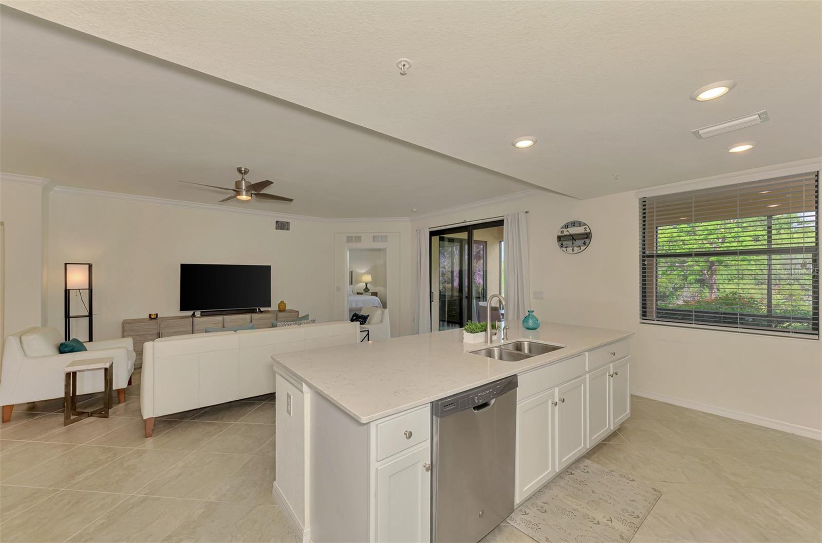 OAK RUN IV AT SARASOTA NATIONAL - Residential