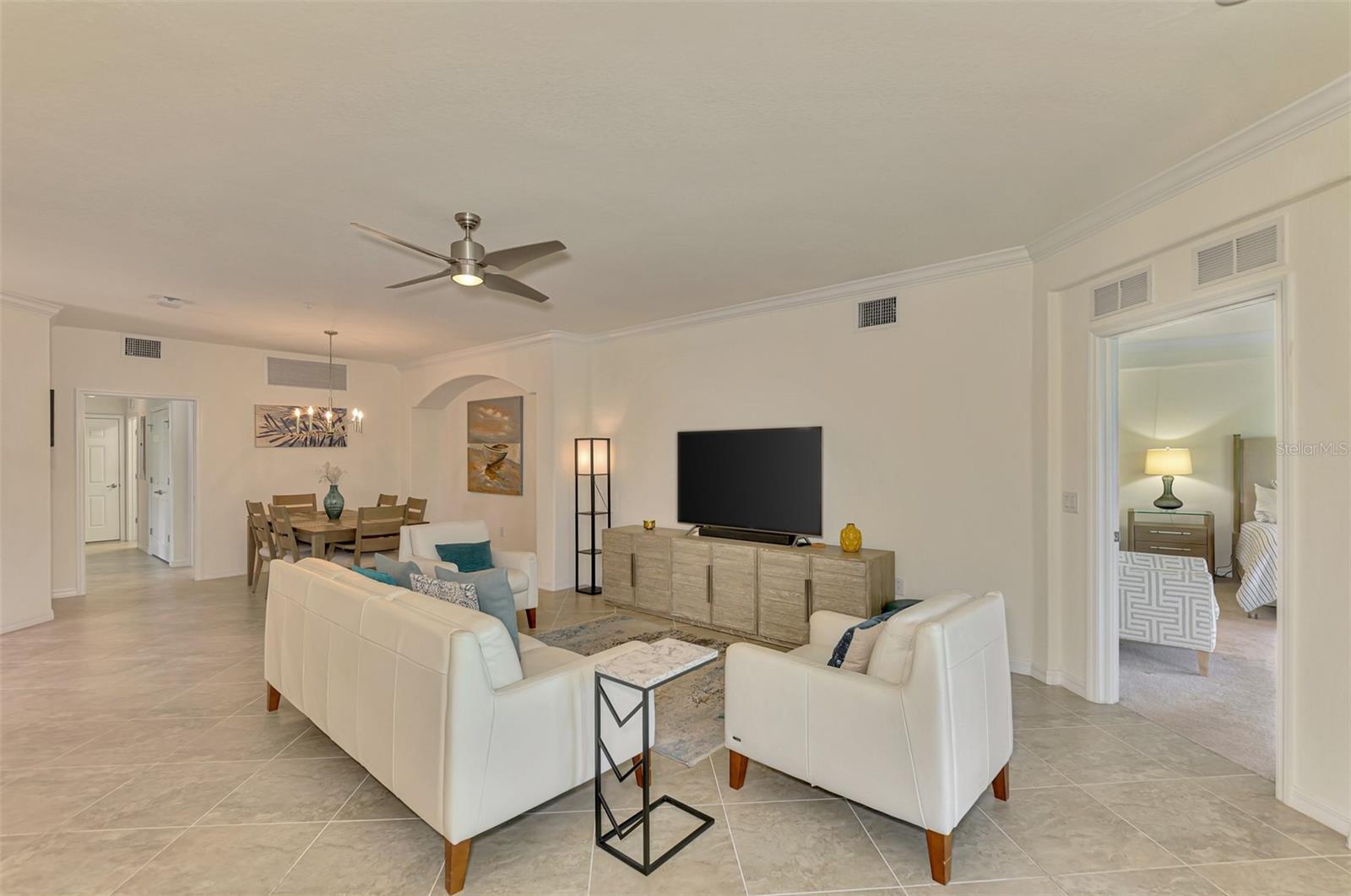 OAK RUN IV AT SARASOTA NATIONAL - Residential