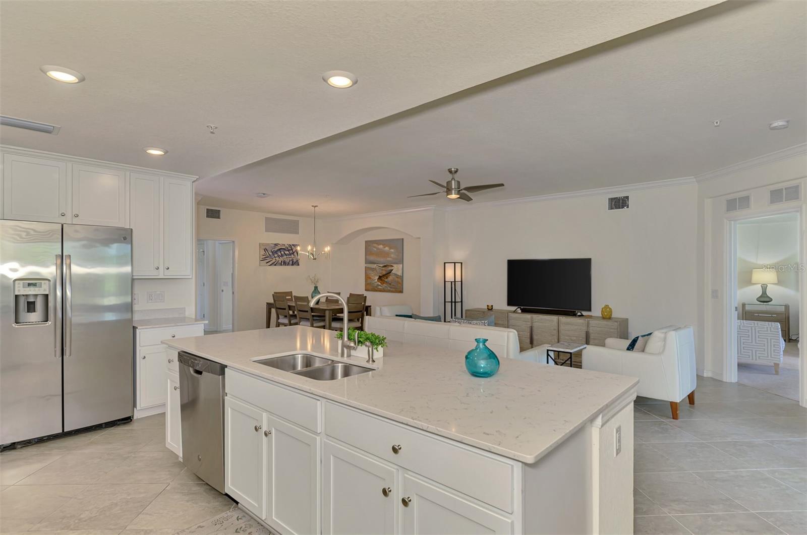 OAK RUN IV AT SARASOTA NATIONAL - Residential