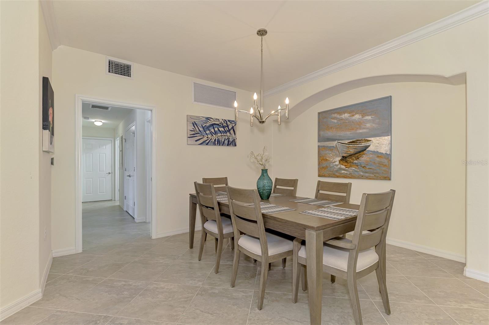 OAK RUN IV AT SARASOTA NATIONAL - Residential
