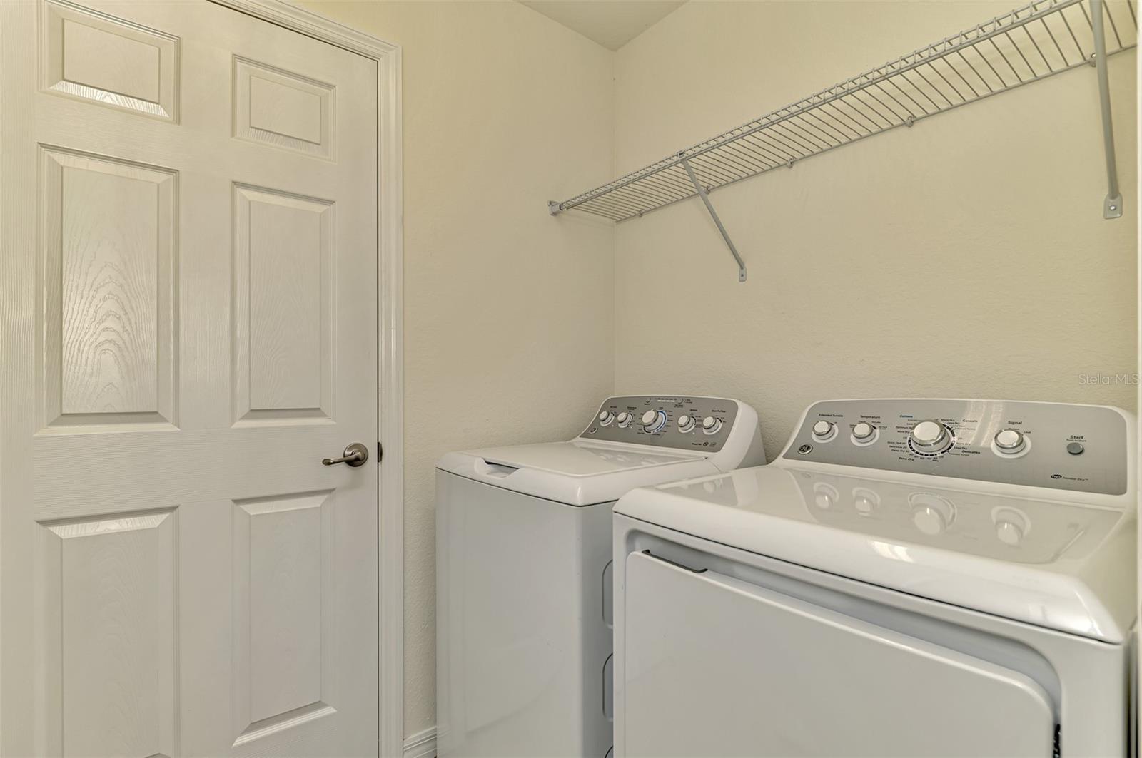 OAK RUN IV AT SARASOTA NATIONAL - Residential