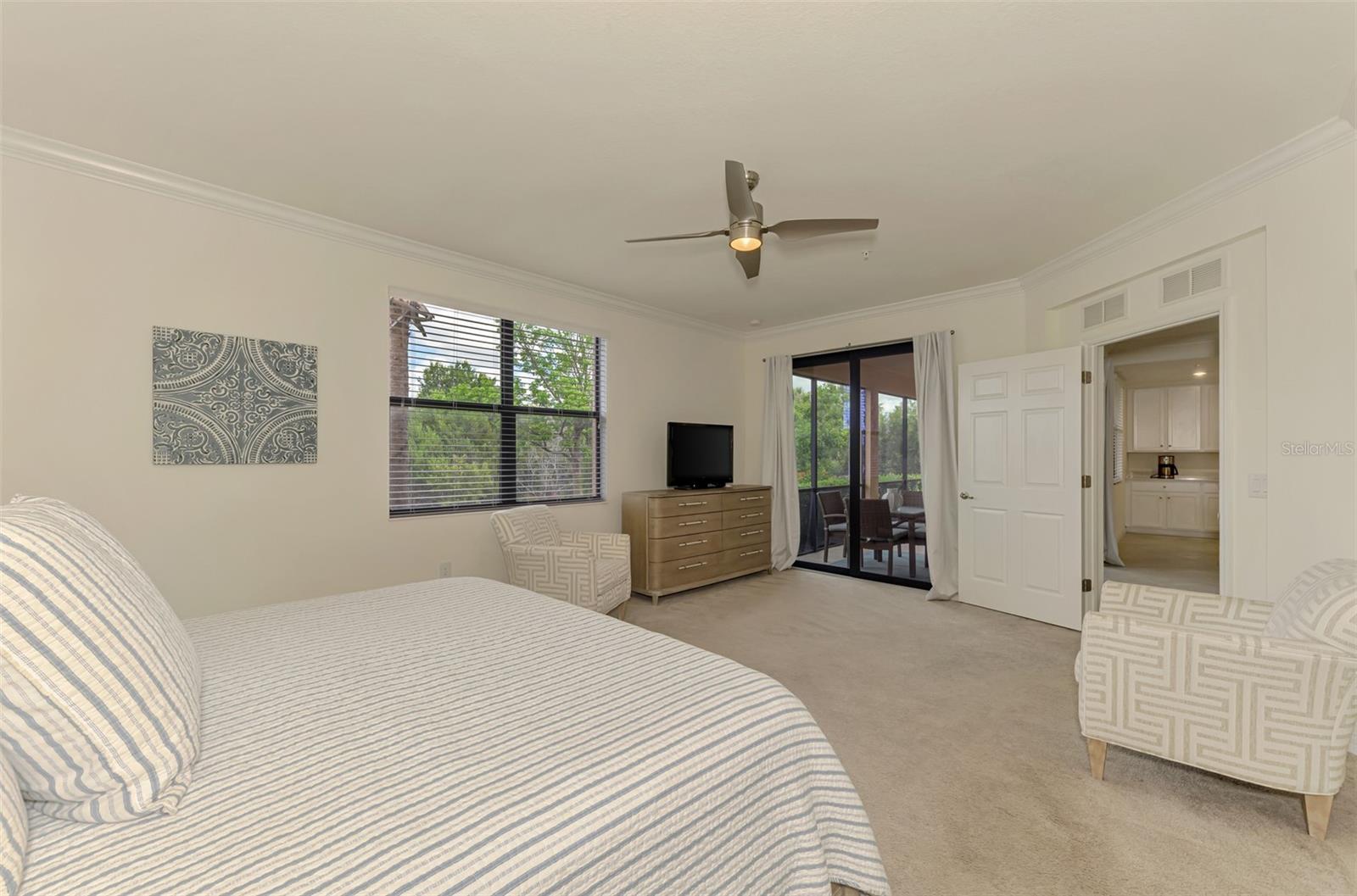 OAK RUN IV AT SARASOTA NATIONAL - Residential